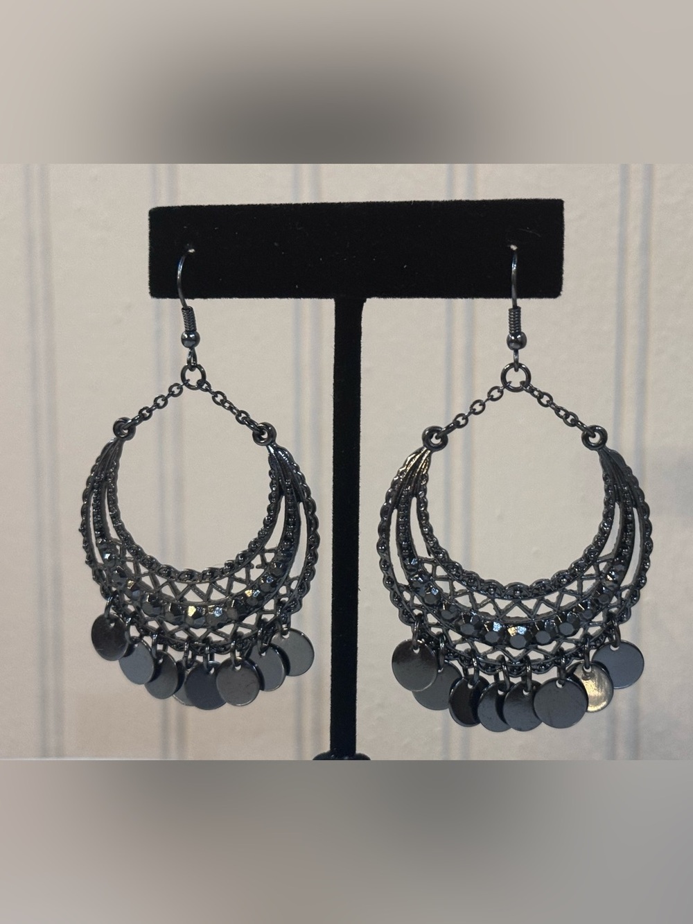 Vintage Black Metal Dangle Earrings Boho Chandelier Pierced Fashion Jewelry